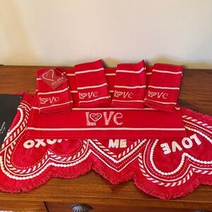 Nicole Miller Red Table Runner, four placemats and four napkins.